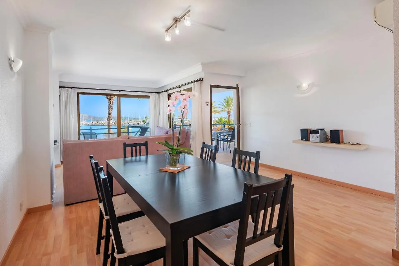 Anita Apartments 포엔샤 항구